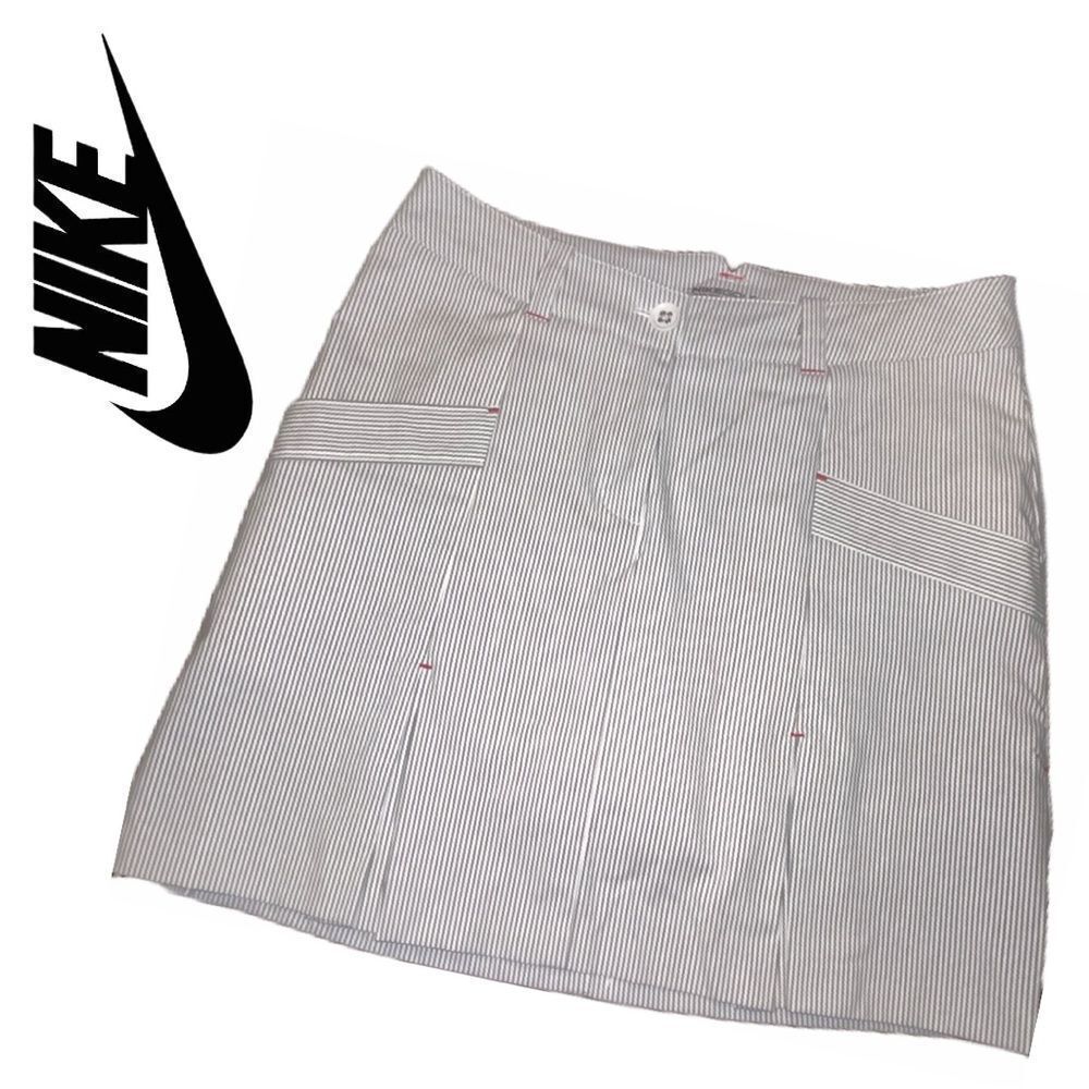 Nike Golf Women’s Dri-Fit‎ Tour Performance Pinstripe Pleated Skirt - Size 4